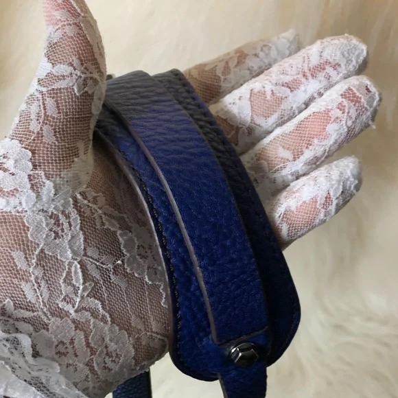 orYANY Embroidered Leather Crossbody/Shoulder HandBag (EUC) Blue/Cream (RARE) - Picture 11 of 14